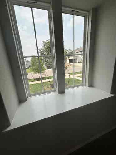 Beautiful home in Elgin awaits 