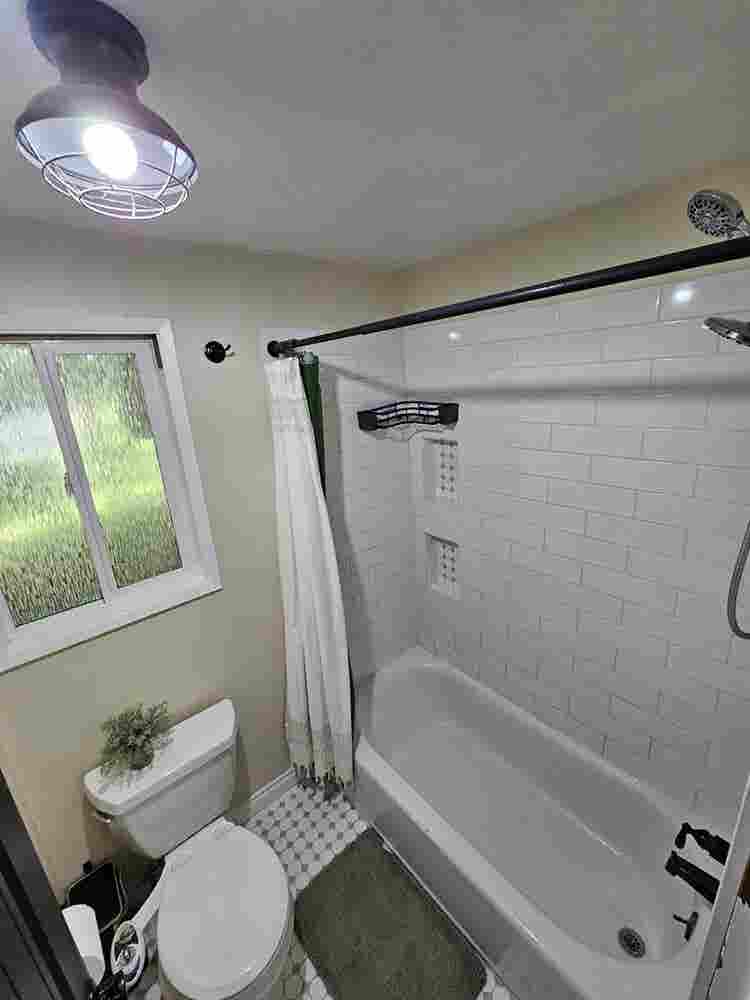 Room for Rent in Lakefront Property