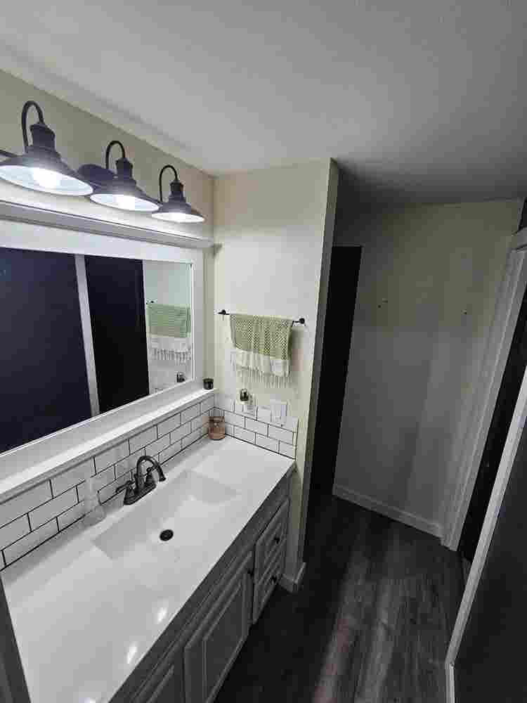 Room for Rent in Lakefront Property