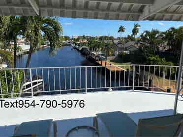 Huge 
waterfront suite