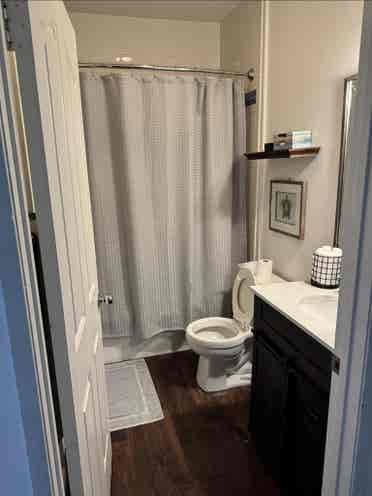 Relaxing Condo Room for Rent