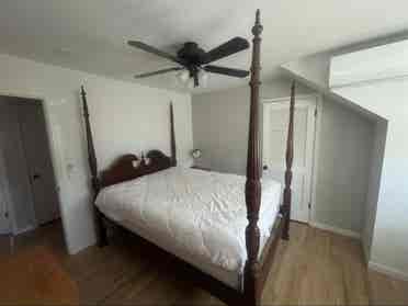 2 Rooms available in Aurora