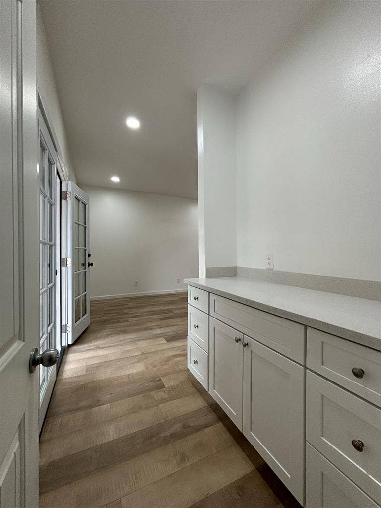 ROOM FOR RENT Fully Renovated