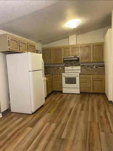 2Bd available
