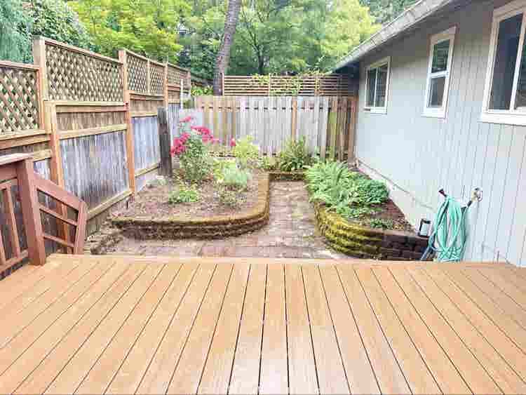 2Bd available