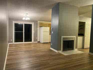 2Bd available