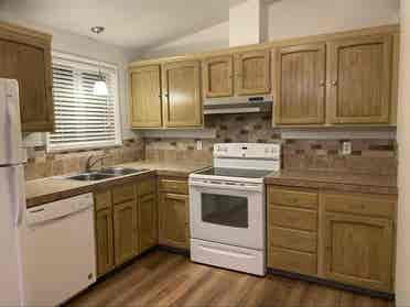 2Bd available