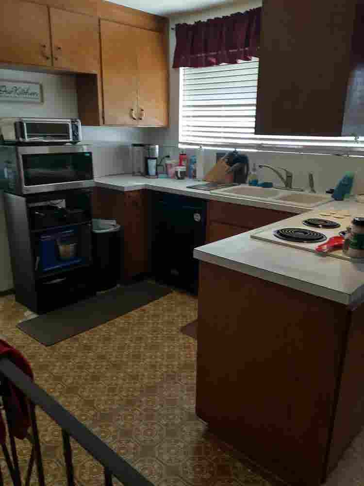 Female Room for Rent in shared home