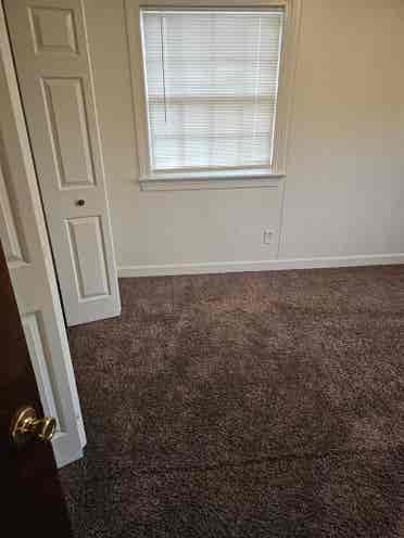 Clean large bedroom for rent..m2m