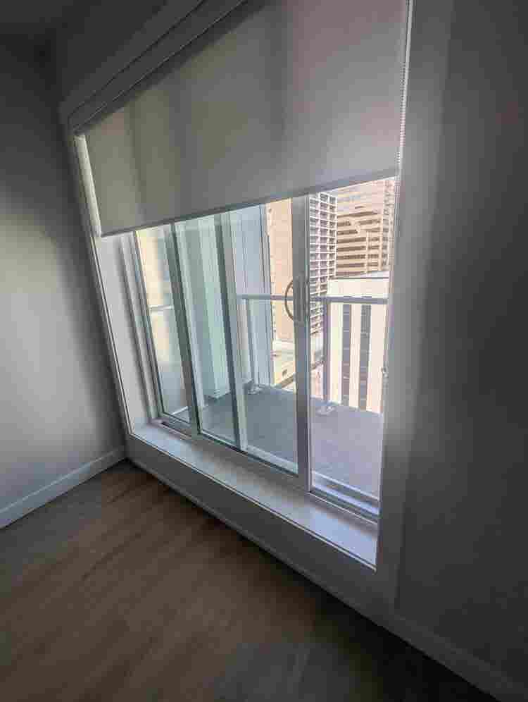Single bedroom in -Bath Apt!