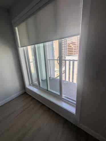 Single bedroom in -Bath Apt!