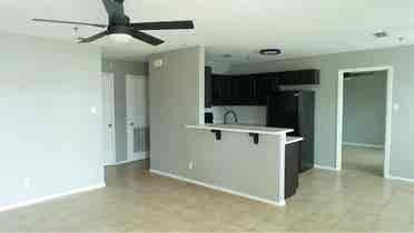 BATH APARTMENT ON SOUTH TH