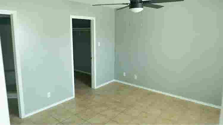 BATH APARTMENT ON SOUTH TH