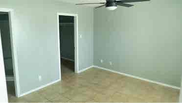 BATH APARTMENT ON SOUTH TH