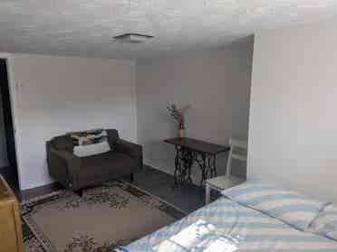 New Listing room for rent