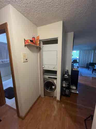 Room available in Vernon Hills 2br