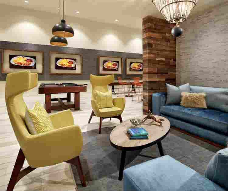 Spacious Room & Bath in Luxury Apts