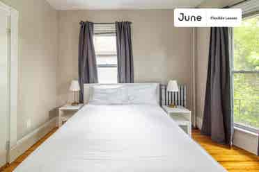 4 BR in Boston