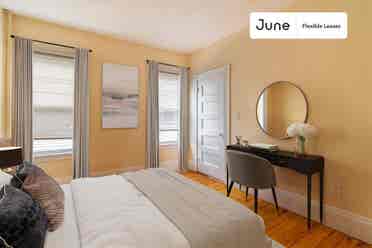 4 BR in Boston