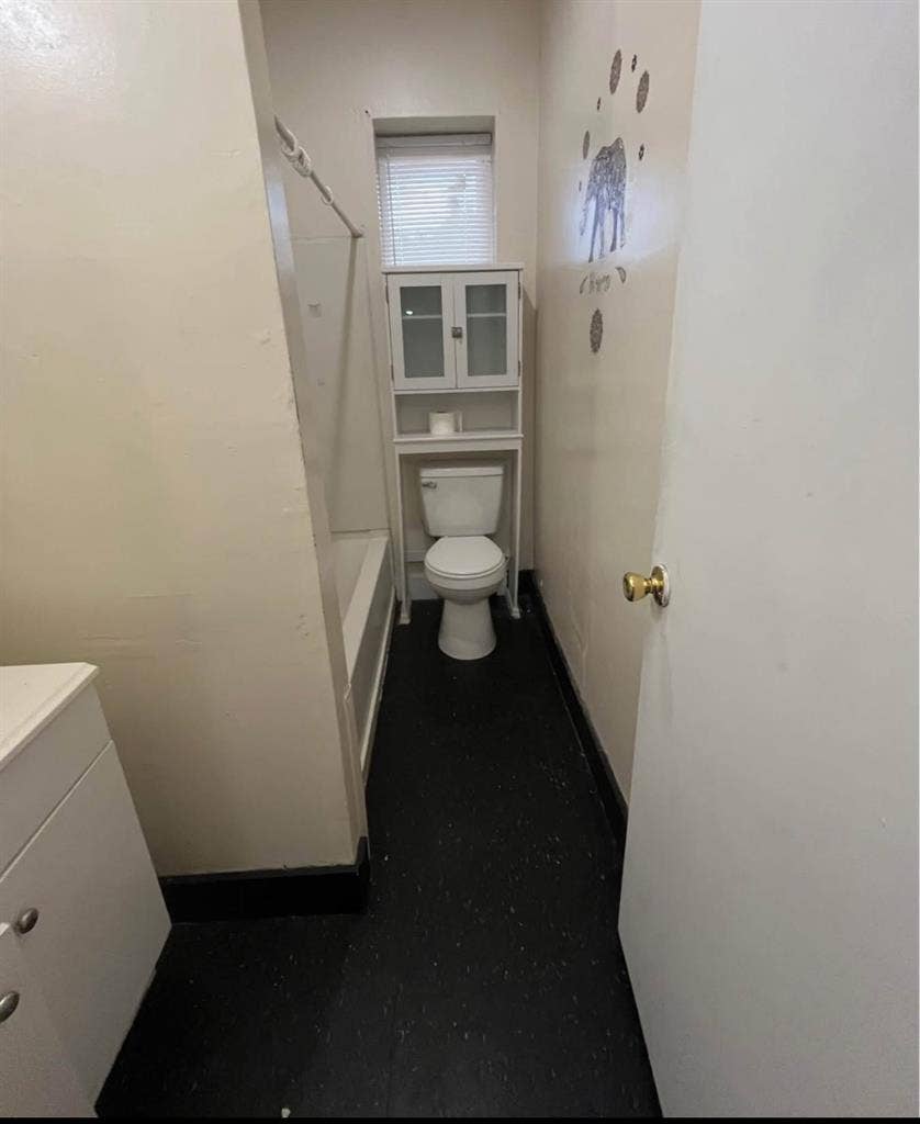 4 Bedrooms Apartment For RENT