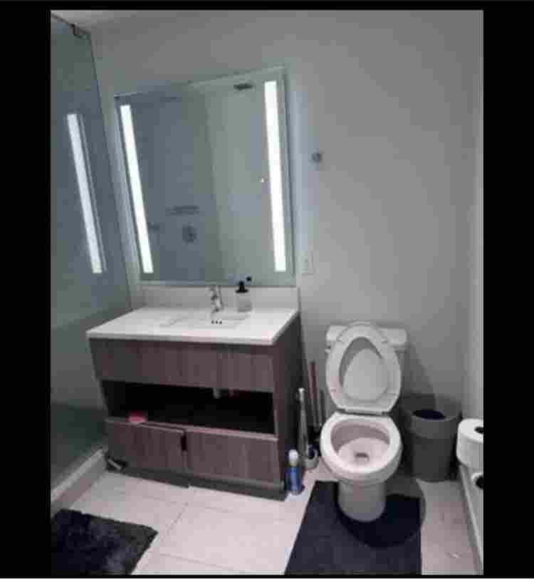 LOOKING FOR 6 month roommate