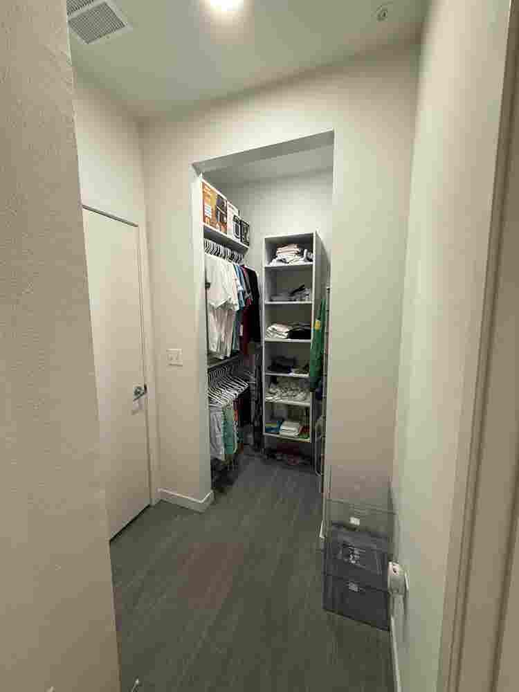 Lease Takeover –  Private Room
