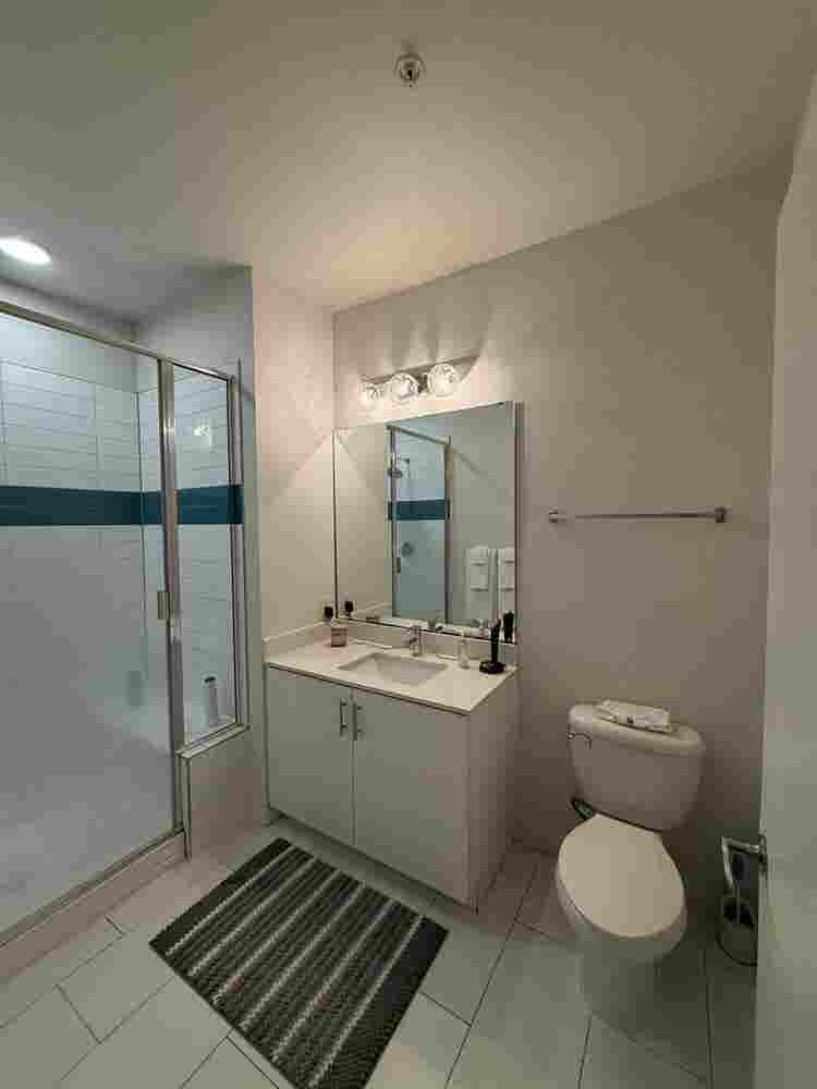 Lease Takeover –  Private Room