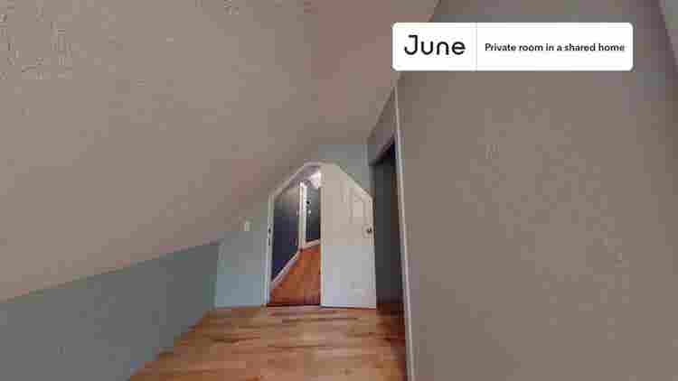 7 BR in Boston