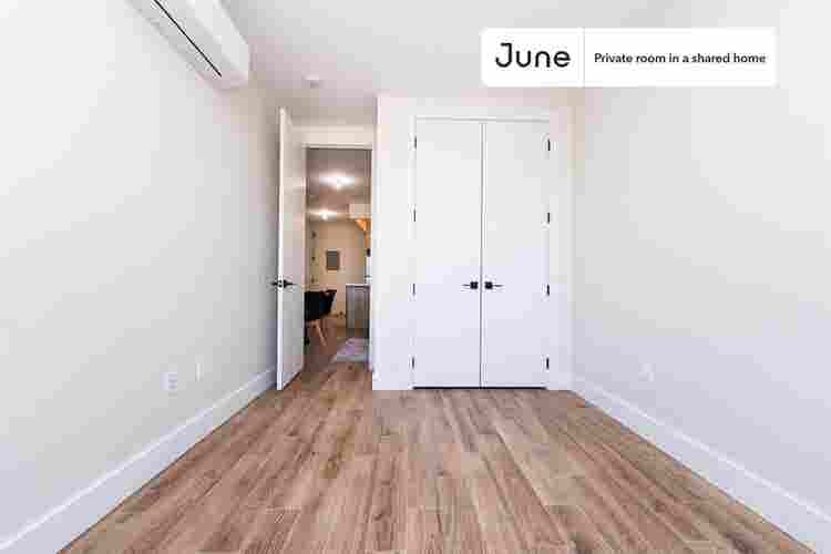 2 BR in New York City