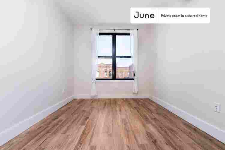 2 BR in New York City