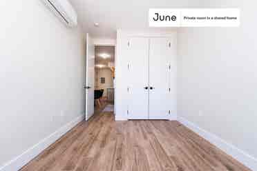 2 BR in New York City