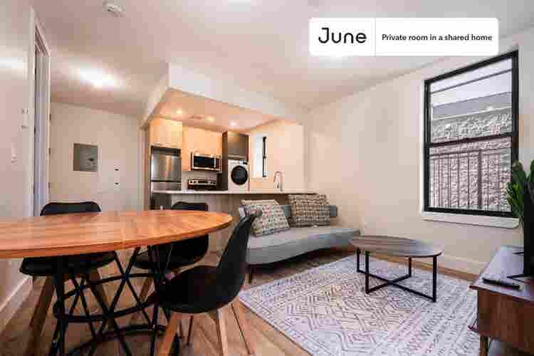 2 BR in New York City