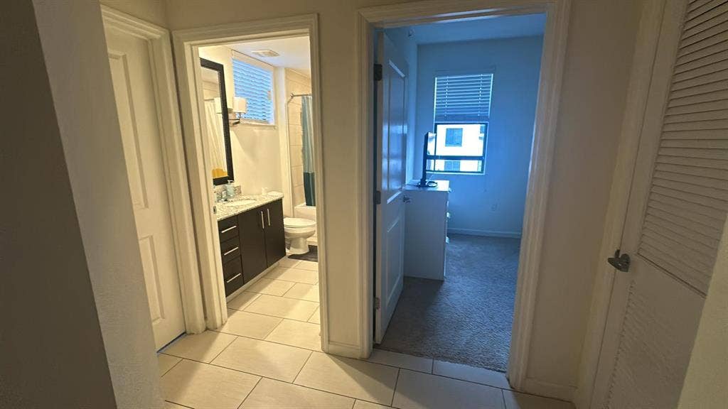 Room for Rent Doral