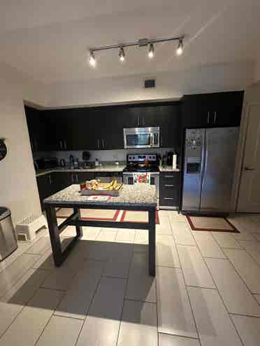 Room for Rent Doral