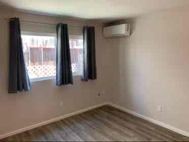 Room for rent in Peaceful Home