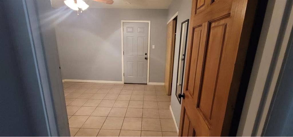 Clean quiet room
