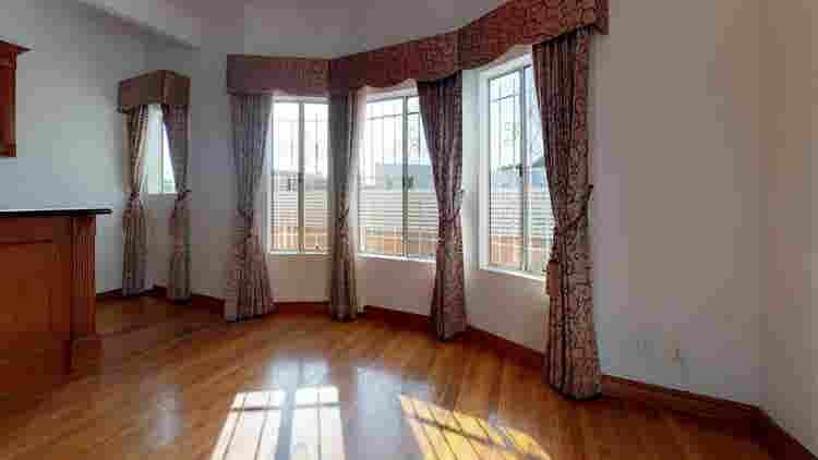 1 BR in Los Angeles
