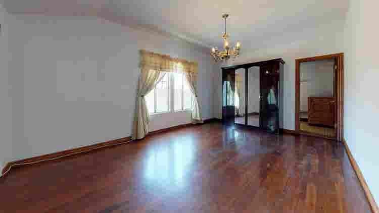 1 BR in Los Angeles
