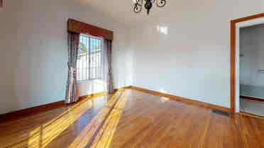 1 BR in Los Angeles