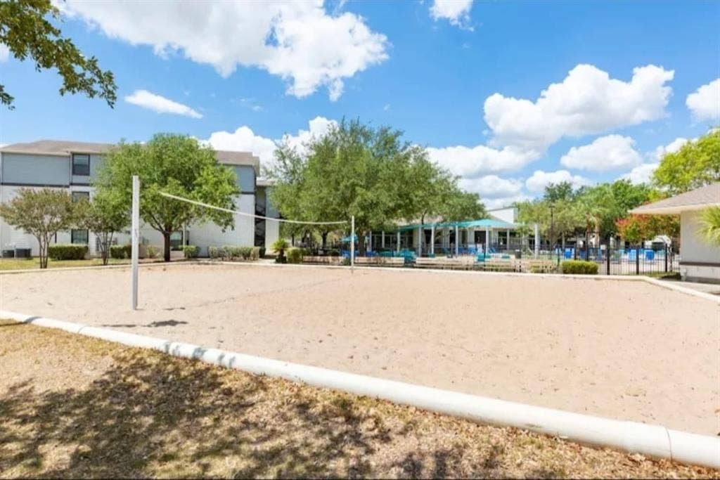 Lease takeover at the oasis