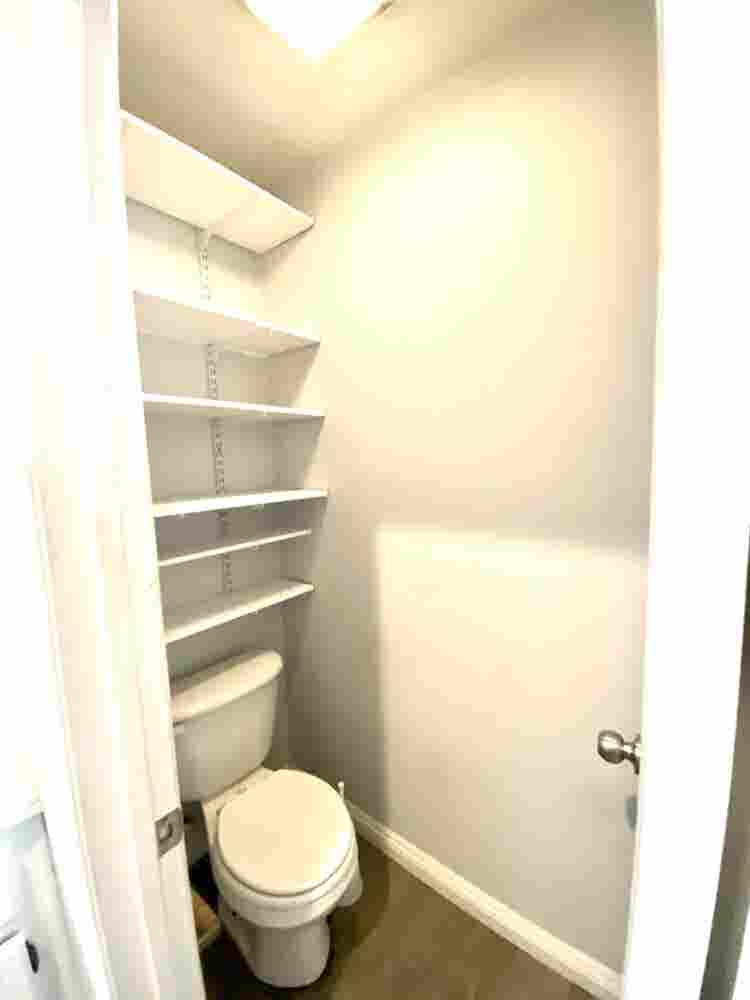 Master, walk-in closet private bath