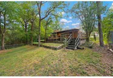 WACO HOUSE NEED 3 ROOMATES!!! ASAP