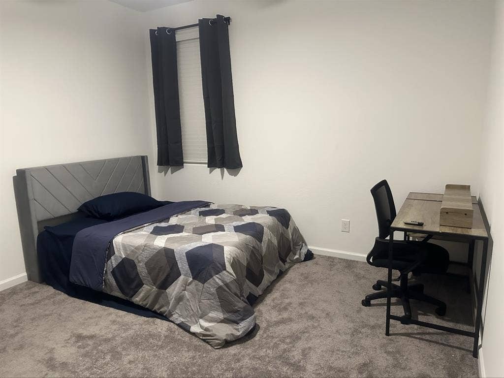 Room in Goodyear