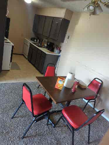 Need a roommate asap