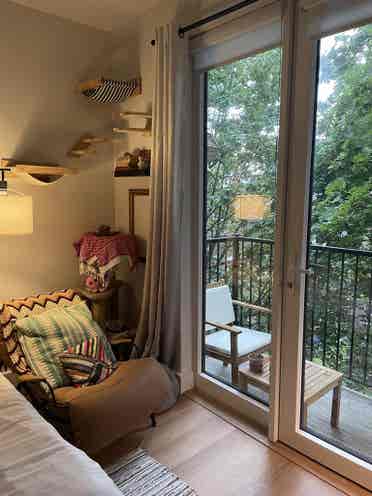 Private Room w/ Bath & Balcony