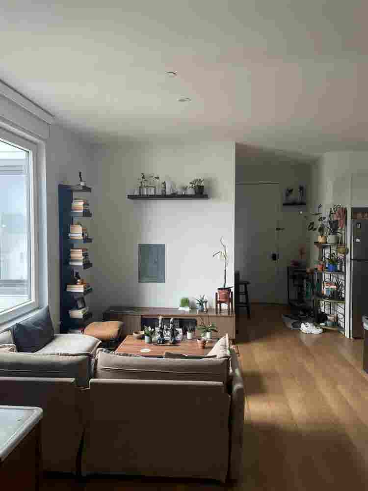 Private Room w/ Bath & Balcony