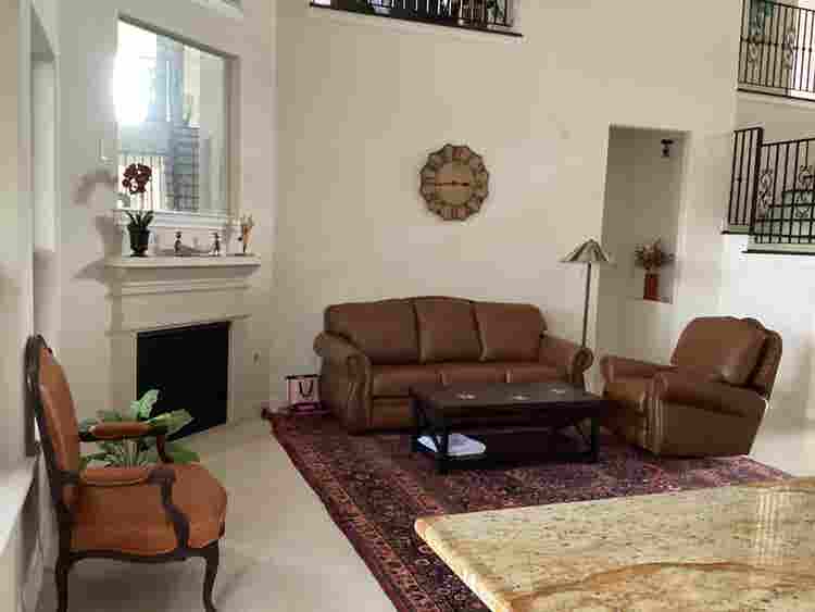 Furnished Room