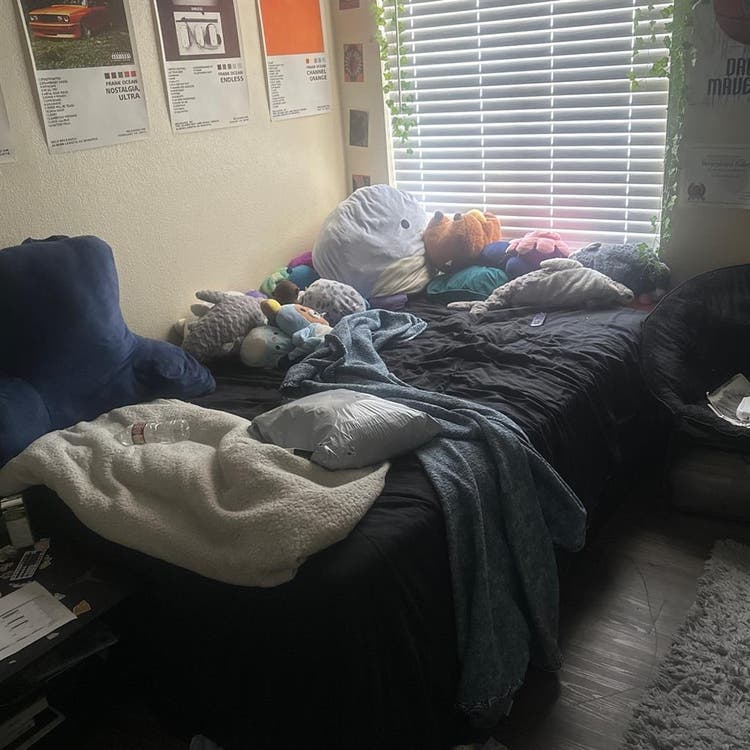 Was my daughters she moved