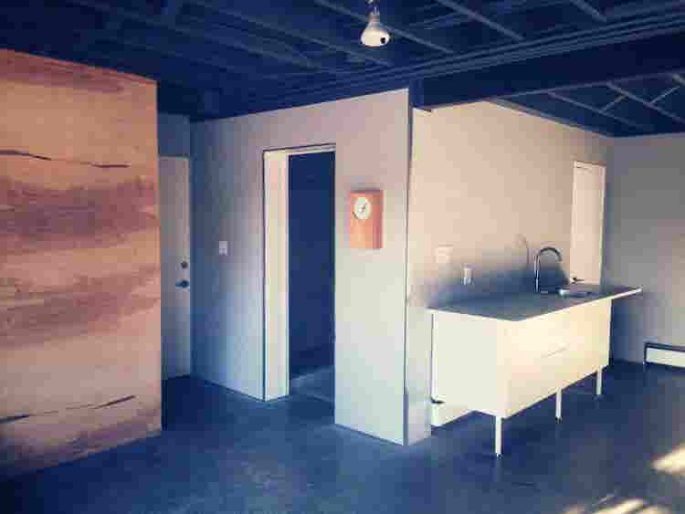 Short commute, private bathroom