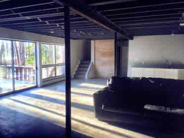 Short commute, private bathroom